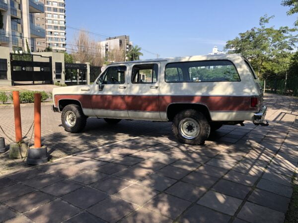 Chevrolet suburban cheyenne 1976 - Imagem 13