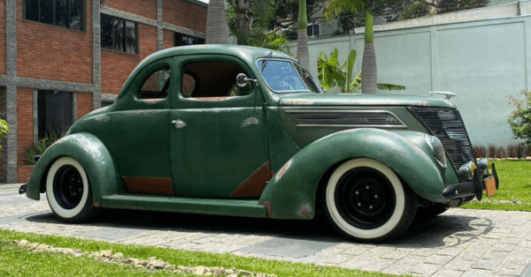 Hot rod Ford 1937